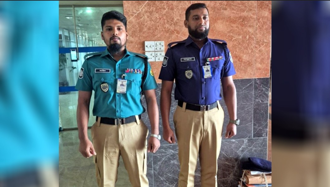 পুলিশের পোশাকে ফিরছে গাঢ় নীল-অলিভ রঙ